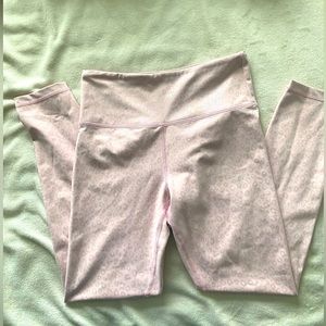 Athletic leggings, light pink cheetah print